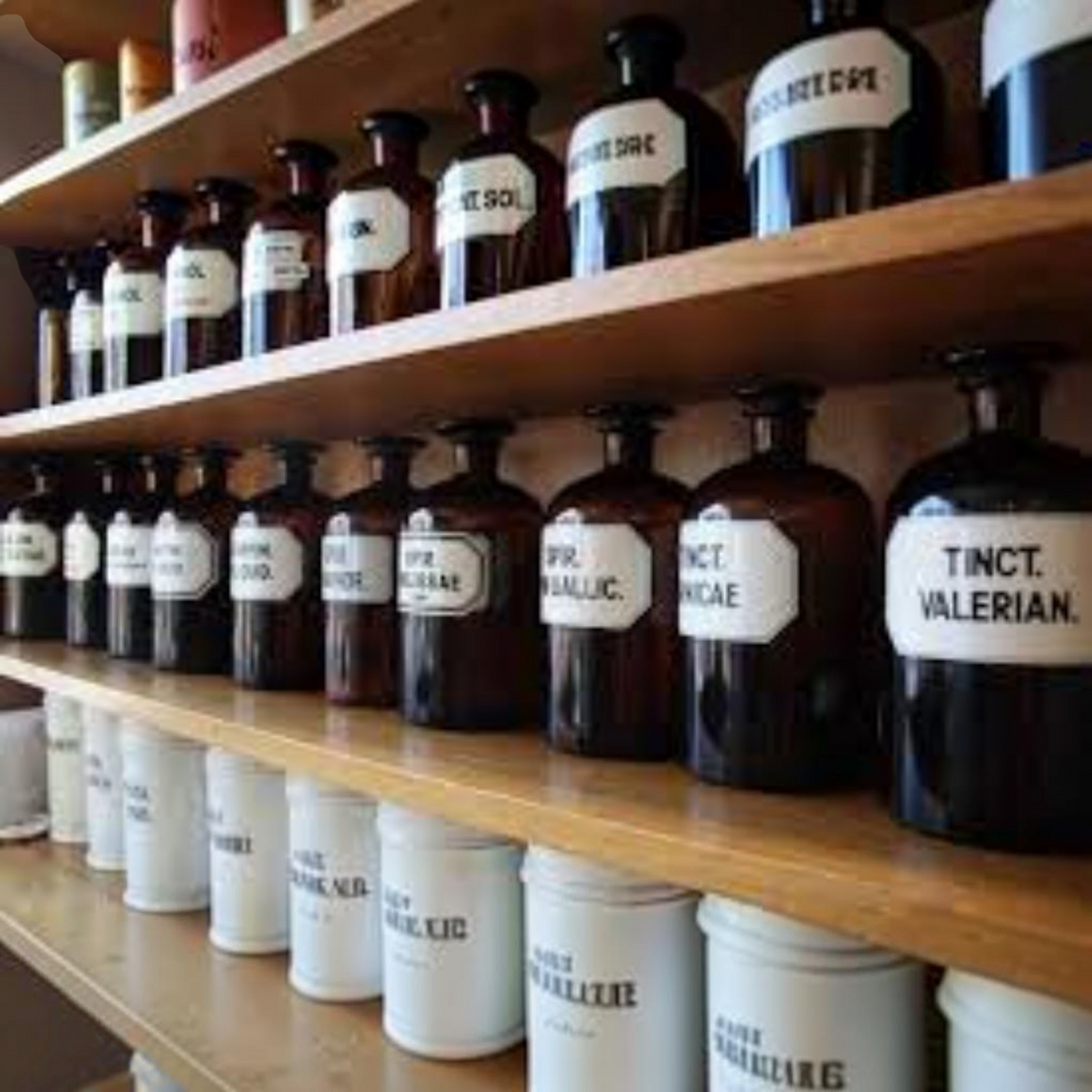 Individuell befüllte Taschenapotheke C30